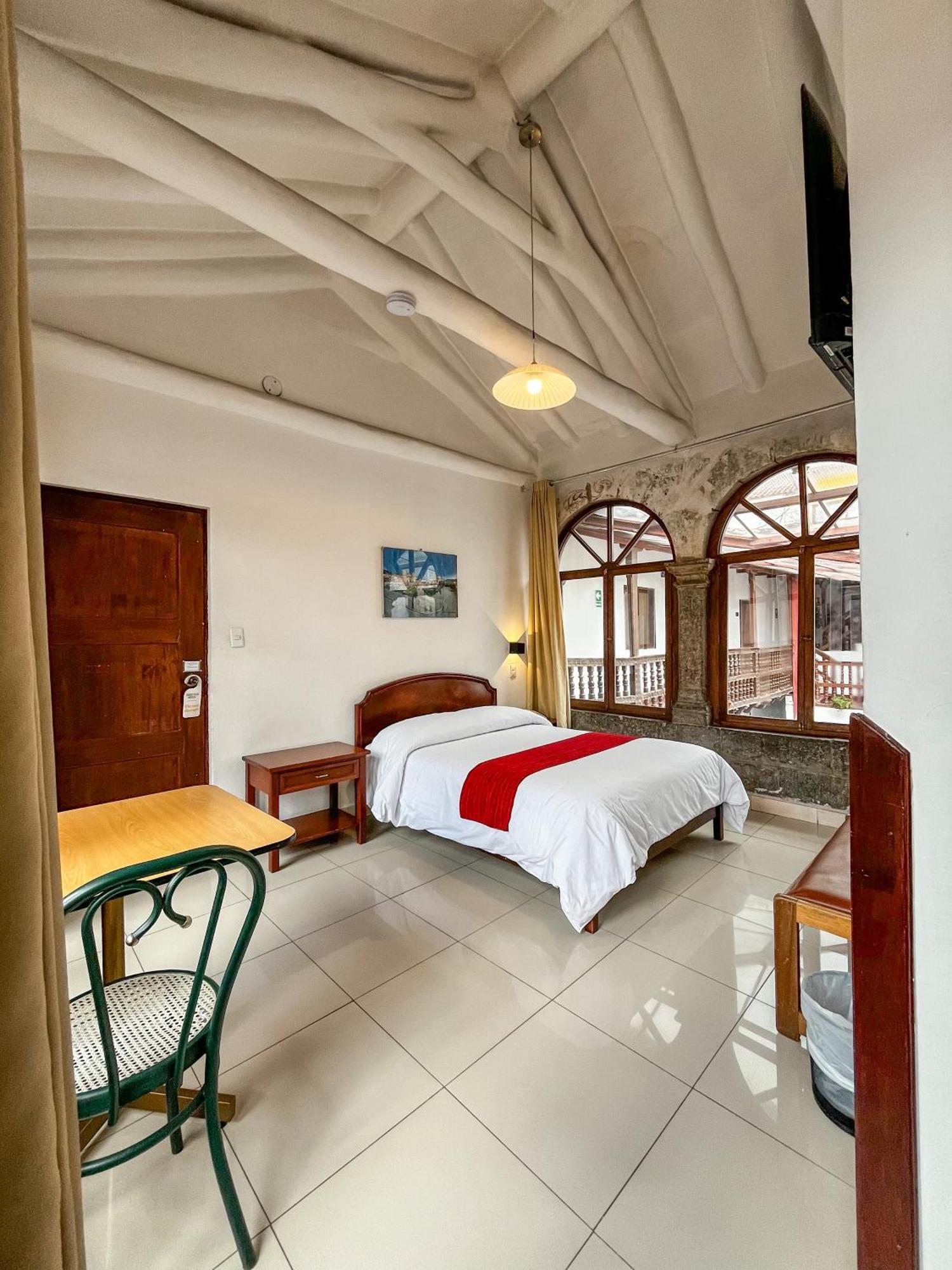 Hotel Cusco Plaza Saphi エクステリア 写真